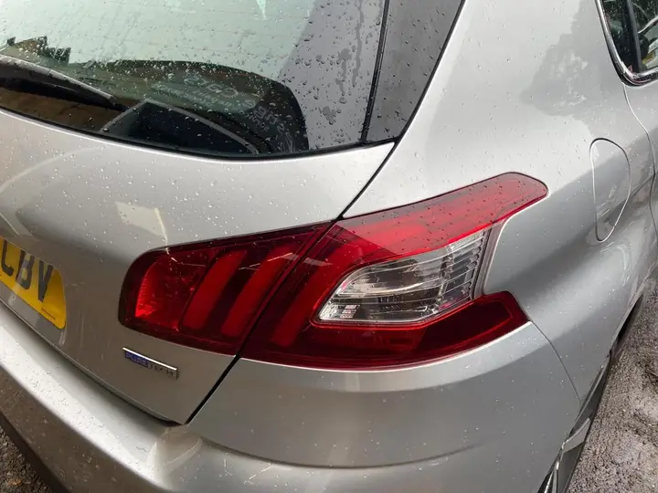 Peugeot 308 2016 photo 4