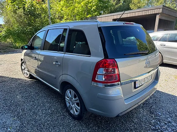 Opel Zafira 2008 photo 5