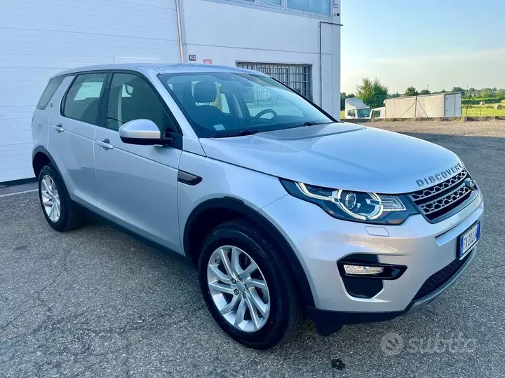 Land Rover Discovery Sport 2019 photo 3
