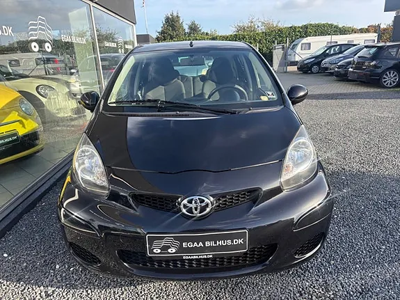 Toyota Aygo 2010 photo 3