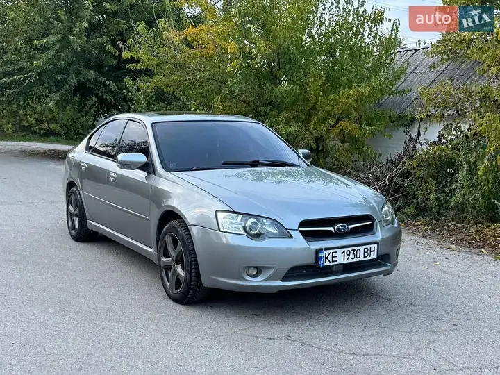Subaru Legacy 2005 photo 3