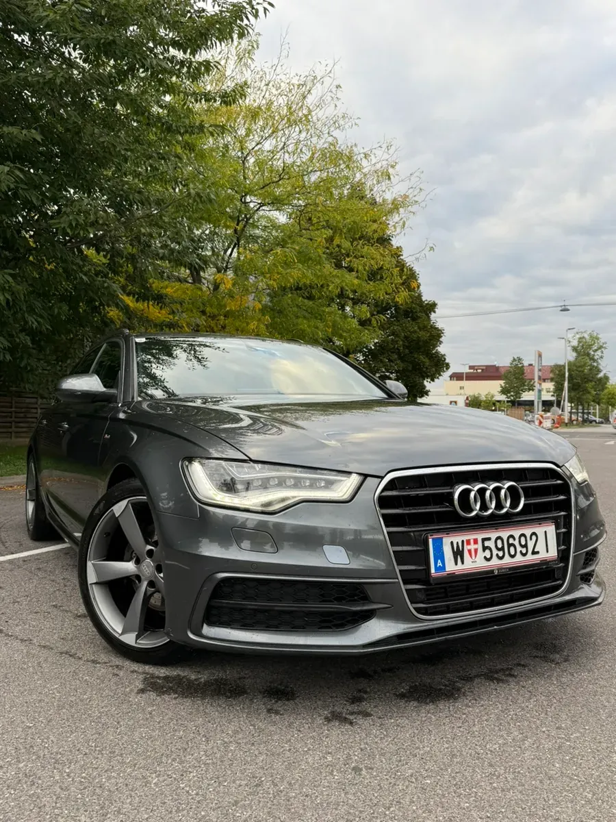 Audi A6 2012 photo 2