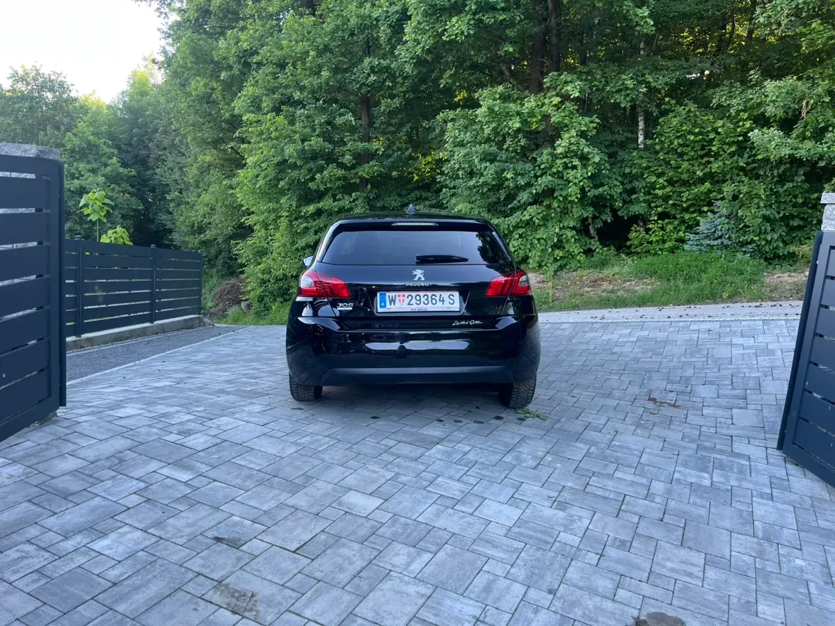 Peugeot 308 2018 photo 3