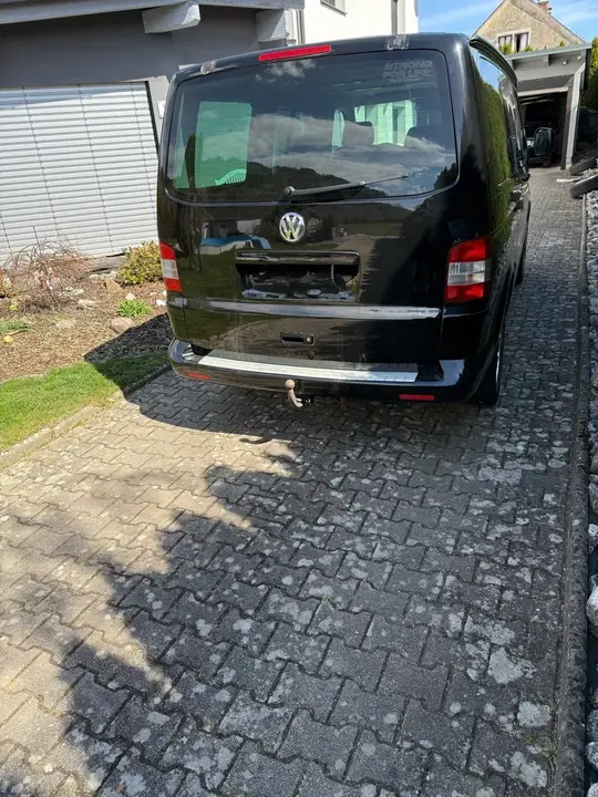 Volkswagen T5 2006 photo 2