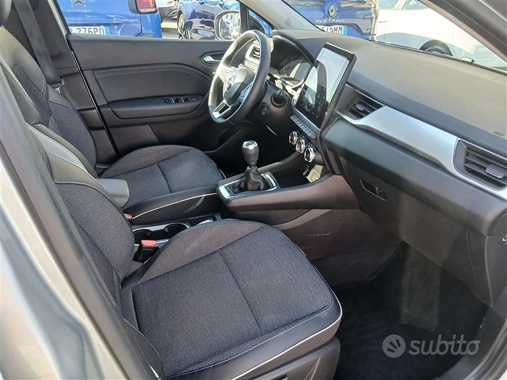 Renault Captur 2023 photo 5