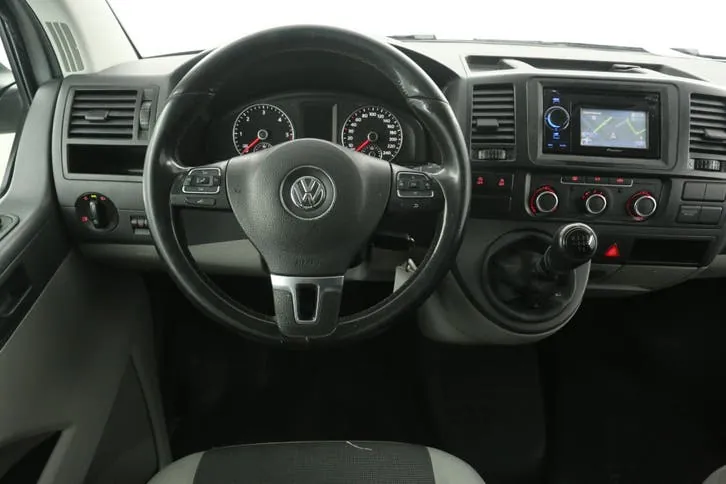 Volkswagen Transporter 2014 photo 2