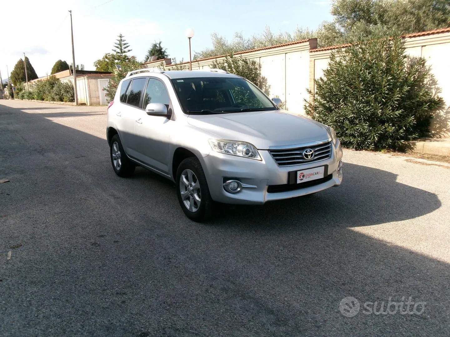 Toyota Rav4 2010 photo 2