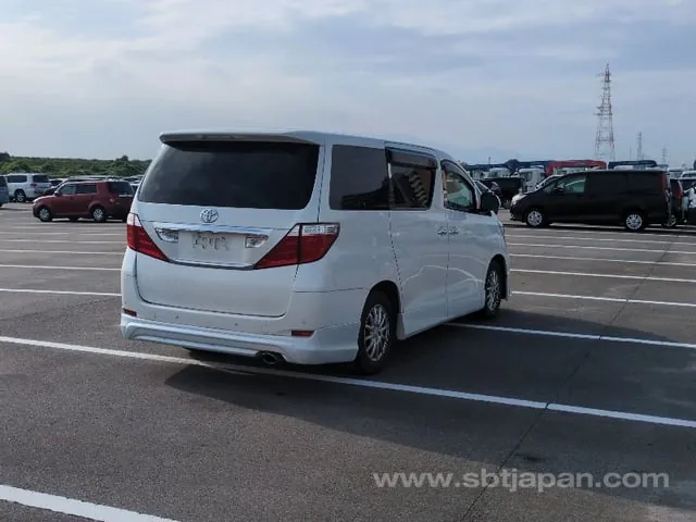 Toyota Alphard 2009 photo 4
