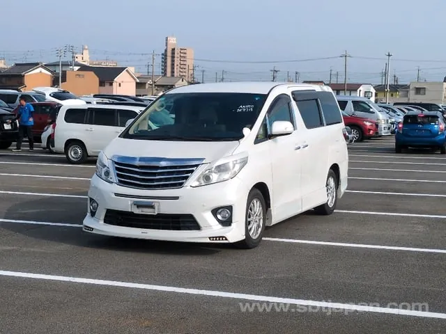 Toyota Alphard 2009 photo 2