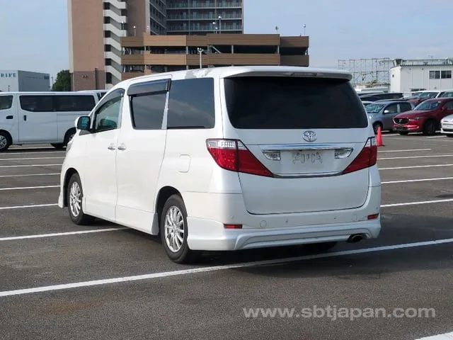 Toyota Alphard 2009 photo 3