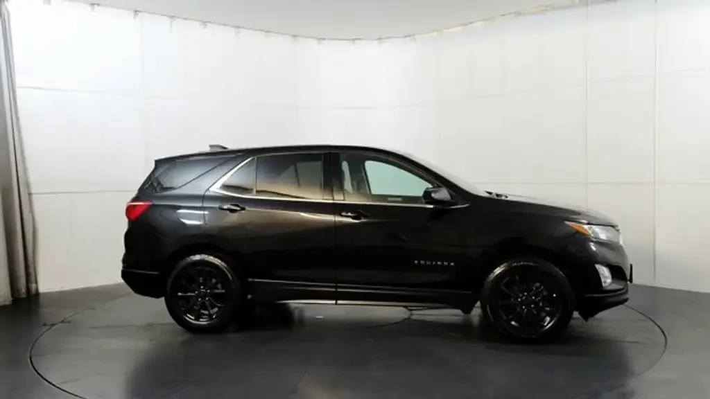 Chevrolet Equinox 2020 photo 2