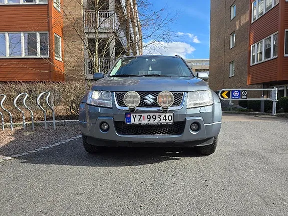 Suzuki Grand Vitara 2006 photo 2