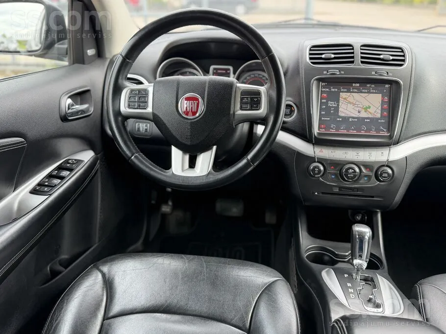 Fiat Freemont 2012 photo 5