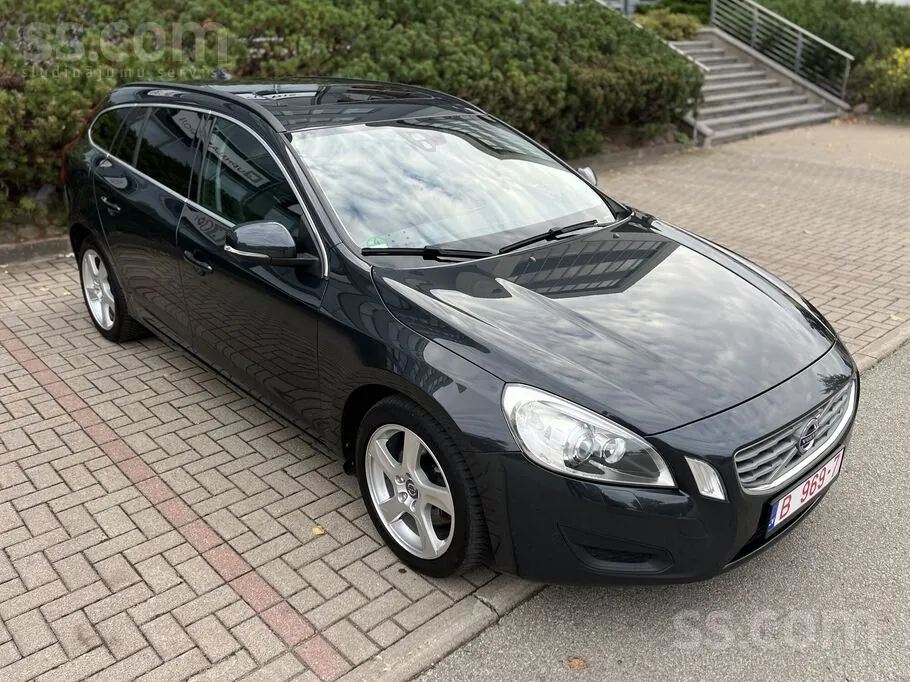 Volvo V60 2012 photo 5