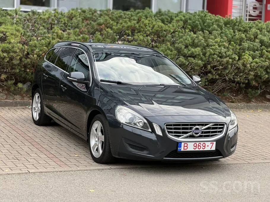 Volvo V60 2012 photo 3