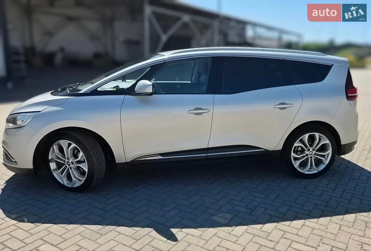 Renault Grand Scenic 2019 photo 3
