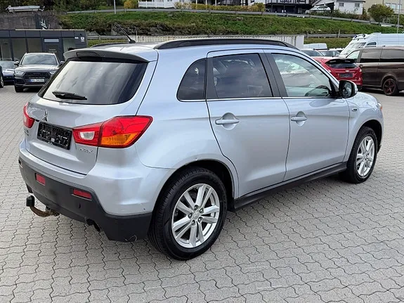 Mitsubishi Asx 2011 photo 3