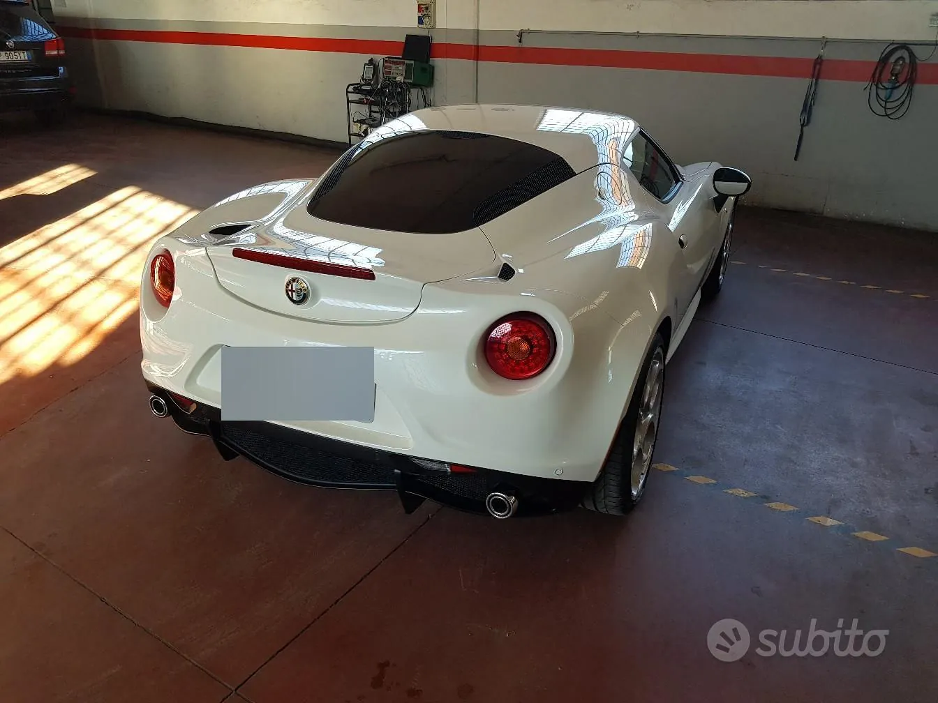 Alfa Romeo 4C 2016 photo 2