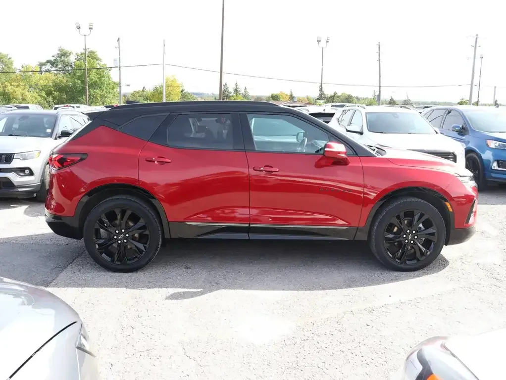 Chevrolet Blazer 2022 photo 2