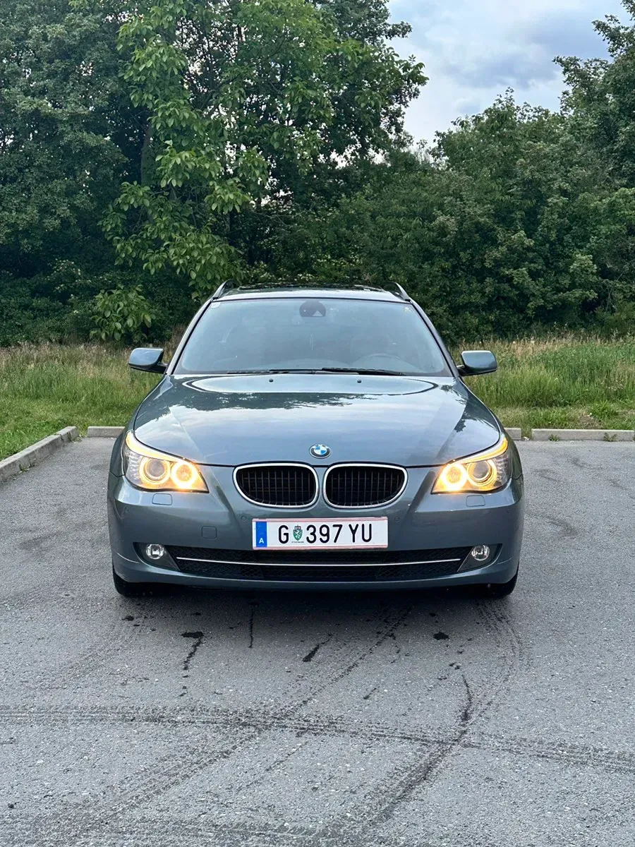 BMW 5 Series 2009 photo 3