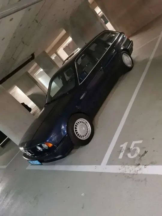 BMW 5 Series 1991 photo 2