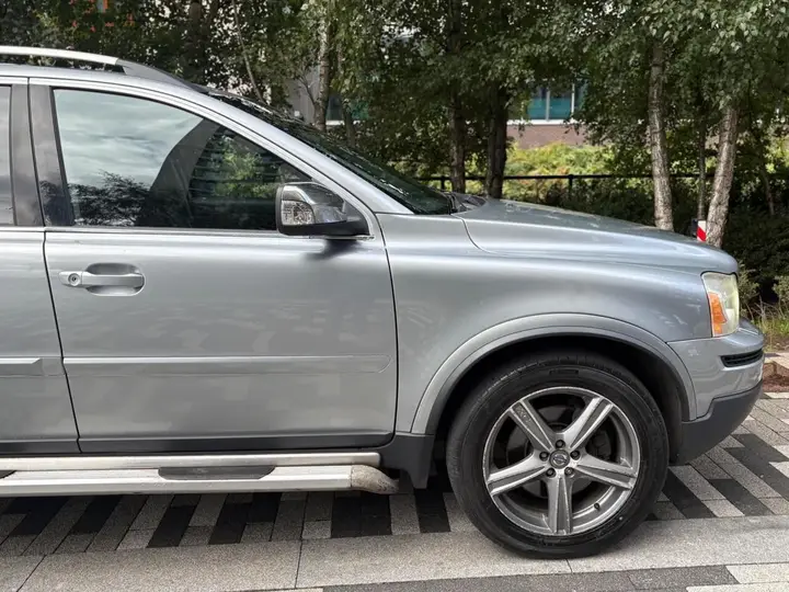 Volvo Xc90 2010 photo 5