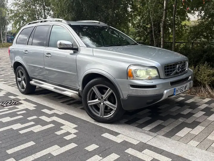 Volvo Xc90 2010 photo 2