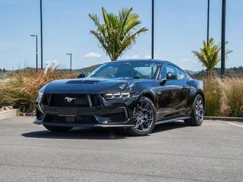 Ford Mustang 2026 photo 2