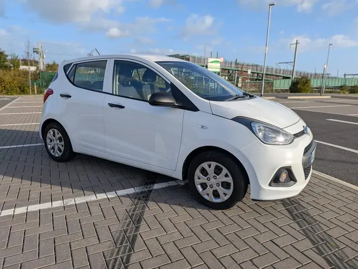 Hyundai I10 2016 photo 2
