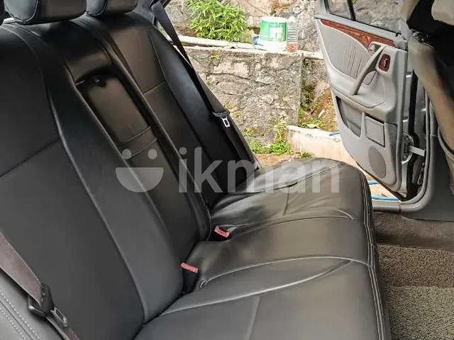 Mercedes-Benz E200 2001 photo 5