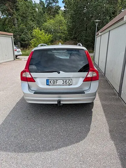 Volvo V70 2008 photo 3