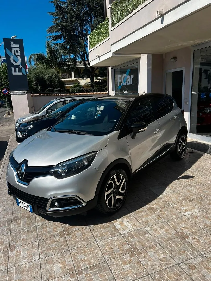 Renault Captur 2016 photo 2