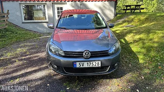 Volkswagen Golf 2012 photo 2