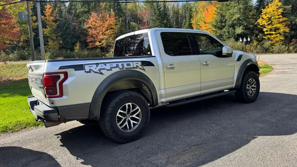 Ford F-150 Raptor 2017 photo 4