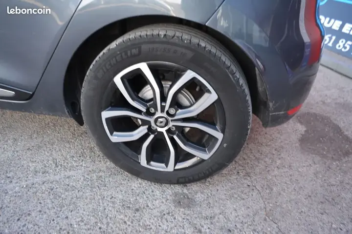 Renault Clio 2019 photo 3