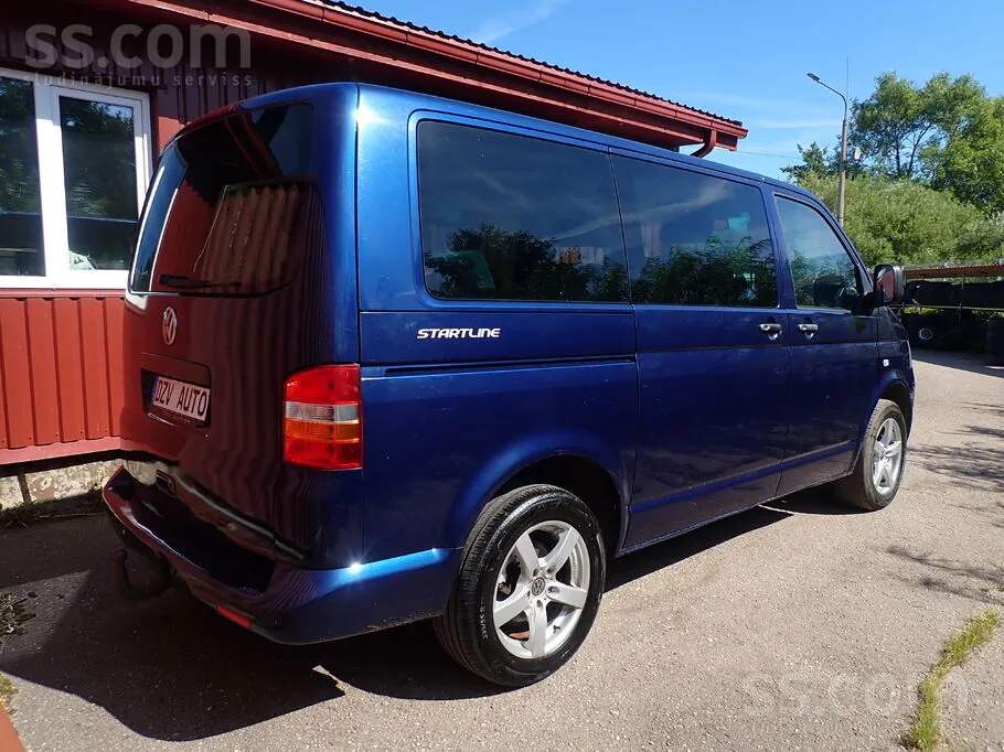 Volkswagen Multivan 2009 photo 2