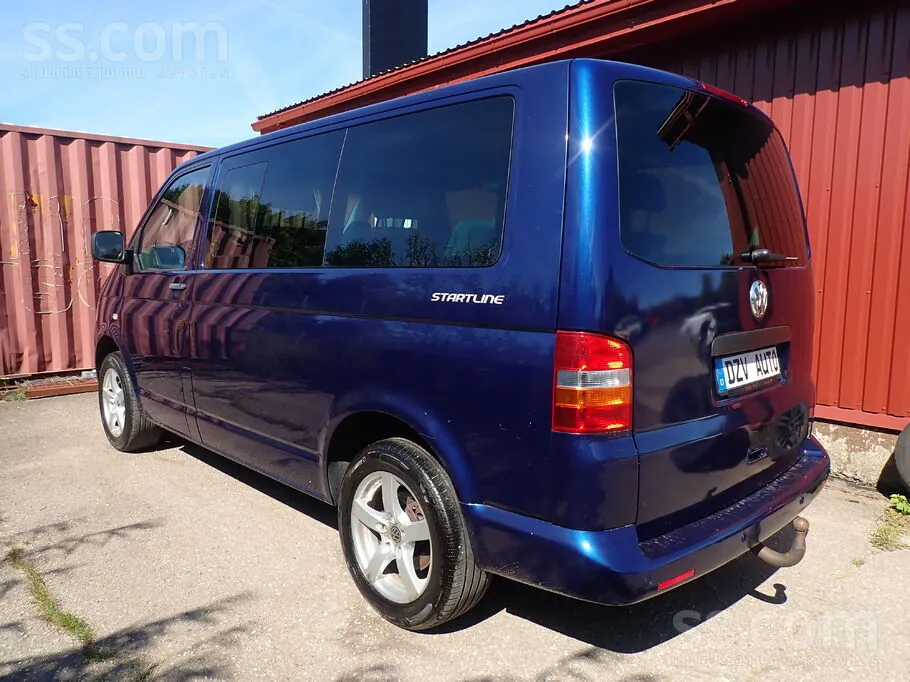 Volkswagen Multivan 2009 photo 3