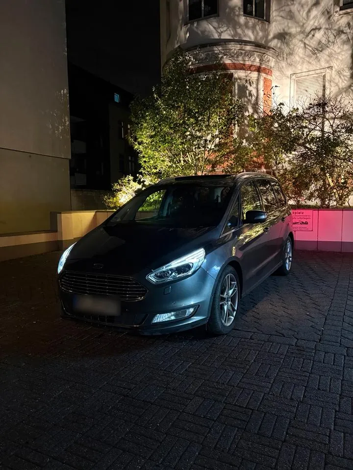 Ford Galaxy