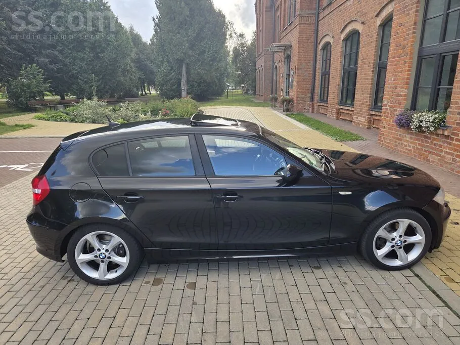 BMW 120D 2009 photo 5