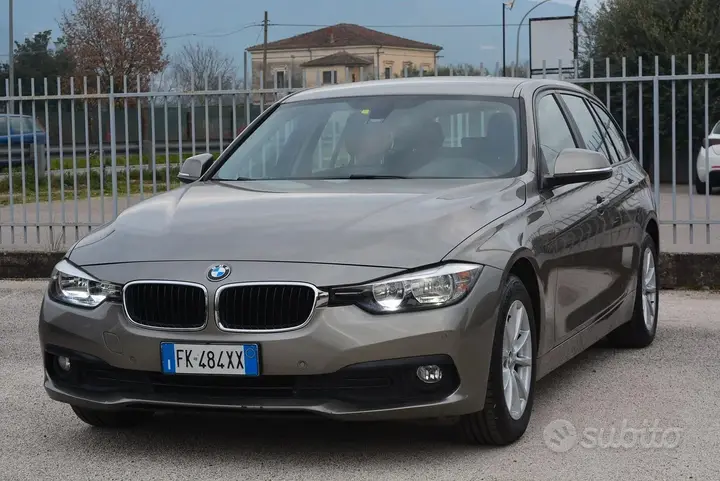 BMW 318D 2017 photo 2