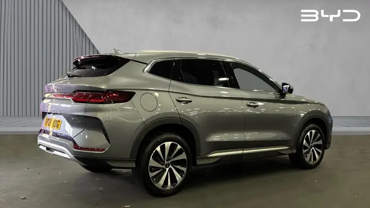 BYD Seal U 2026 photo 3