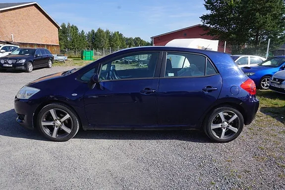 Toyota Auris 2007 photo 4