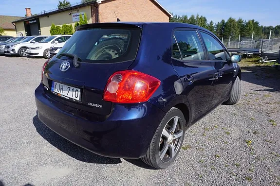 Toyota Auris 2007 photo 3