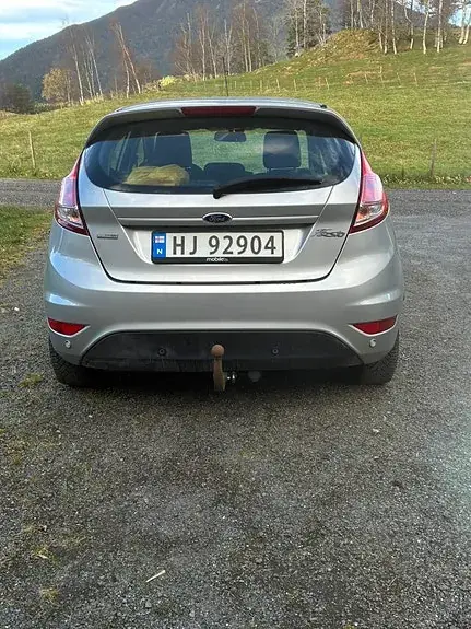 Ford Fiesta 2012 photo 5