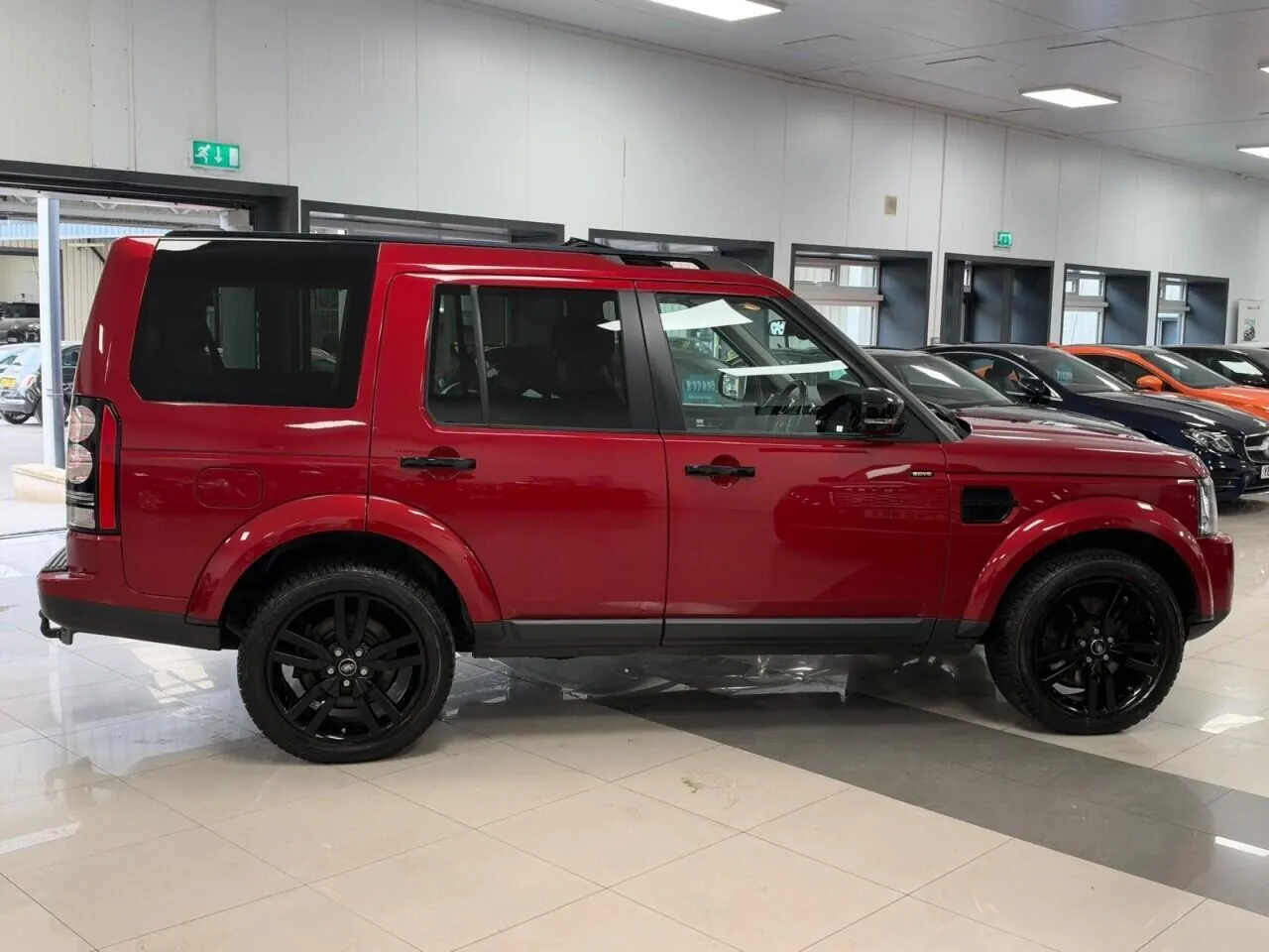 Land Rover Discovery 4 2015 photo 3