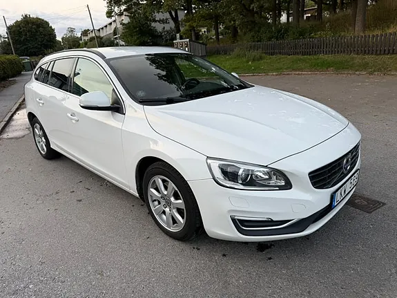 Volvo V60 2014 photo 2