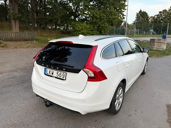 Volvo V60 2014 photo 3