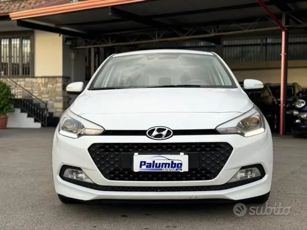 Hyundai I20 2015 photo 2