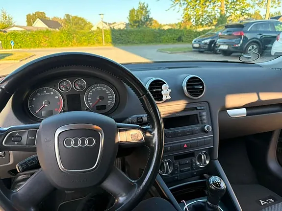 Audi A3 2010 photo 5