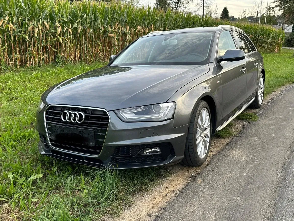 Audi A4 2015 photo 3